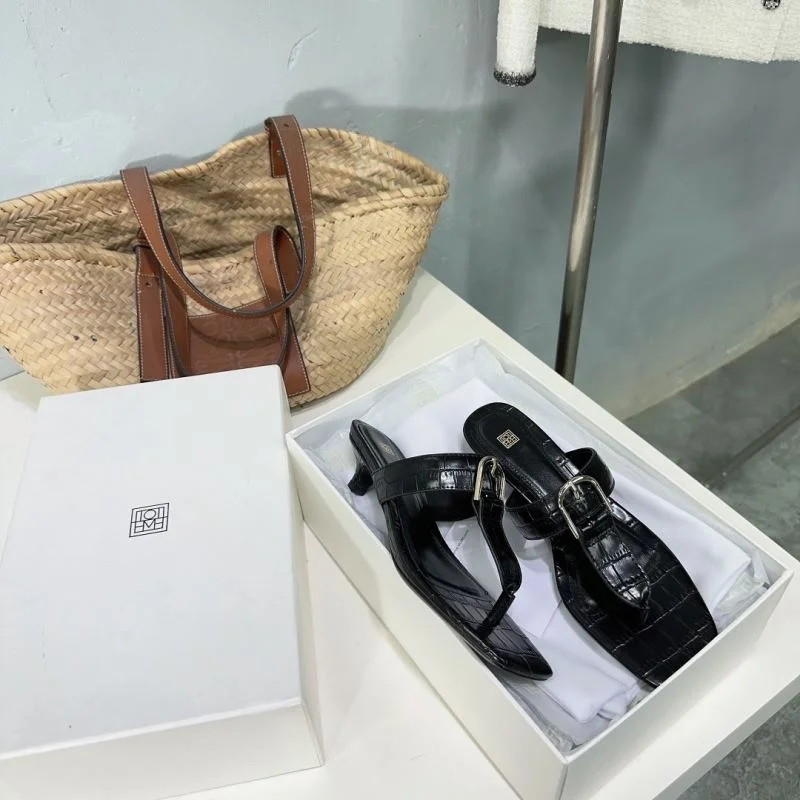 Upgraded Toteme Sandals 8716