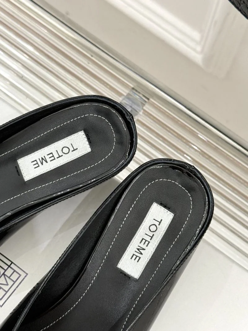 Toteme Sandals Thermal 15372