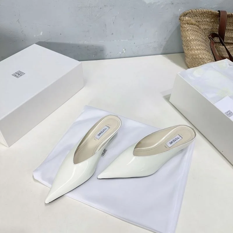Comfortable Toteme Sandals 15371