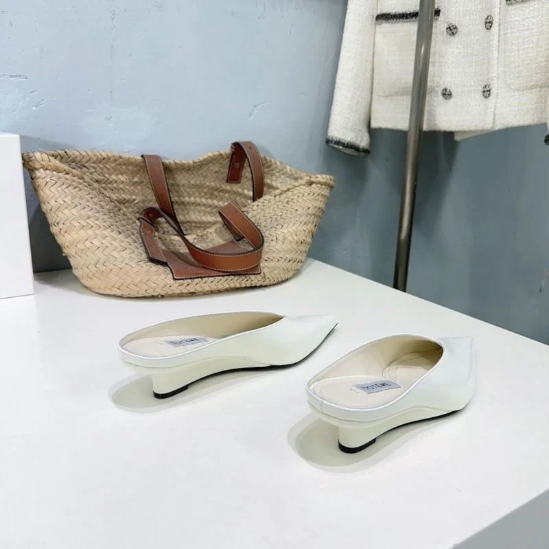 Comfortable Toteme Sandals 15371