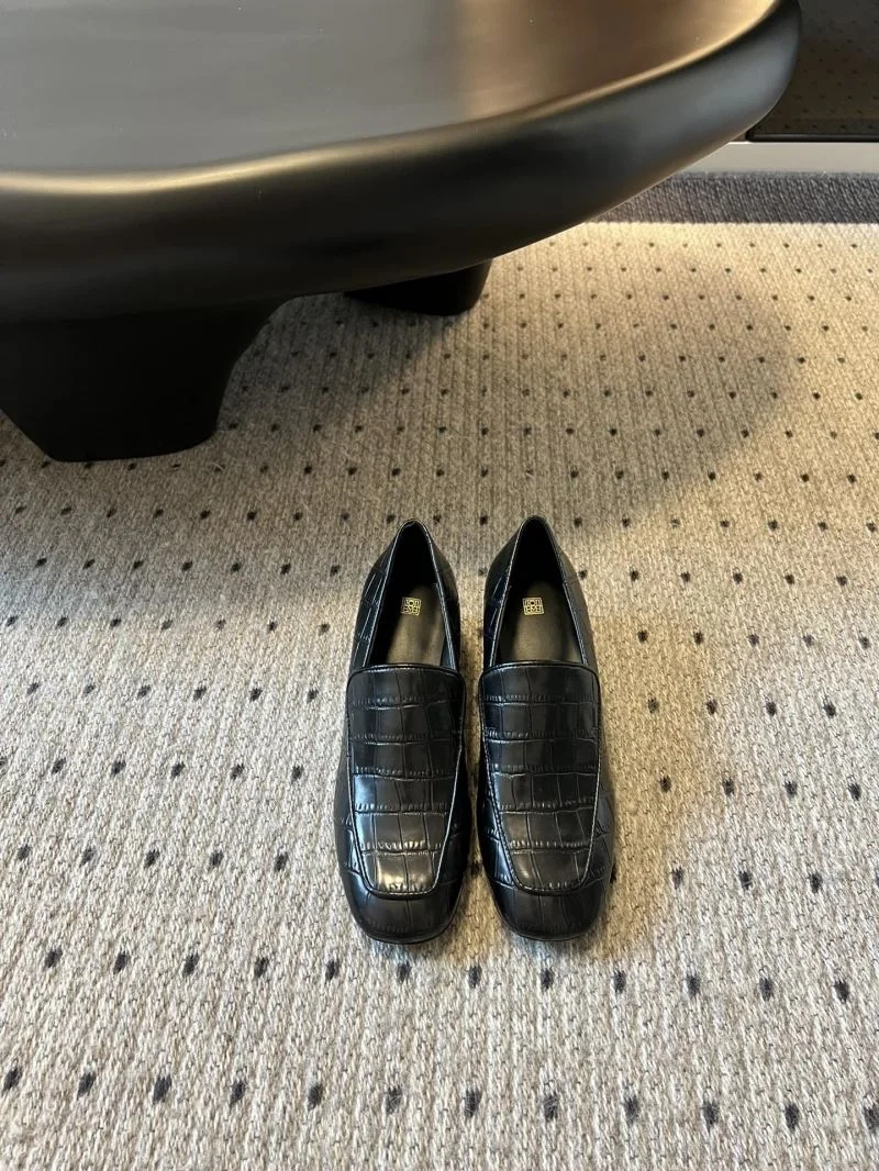 Unique Toteme Shoes 11121
