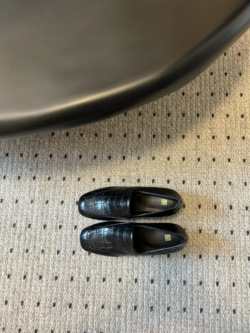 Unique Toteme Shoes 11121