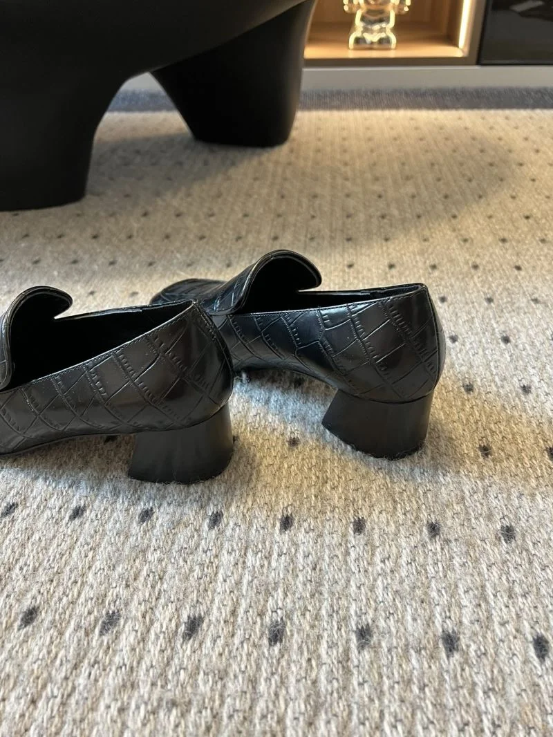 Unique Toteme Shoes 11121