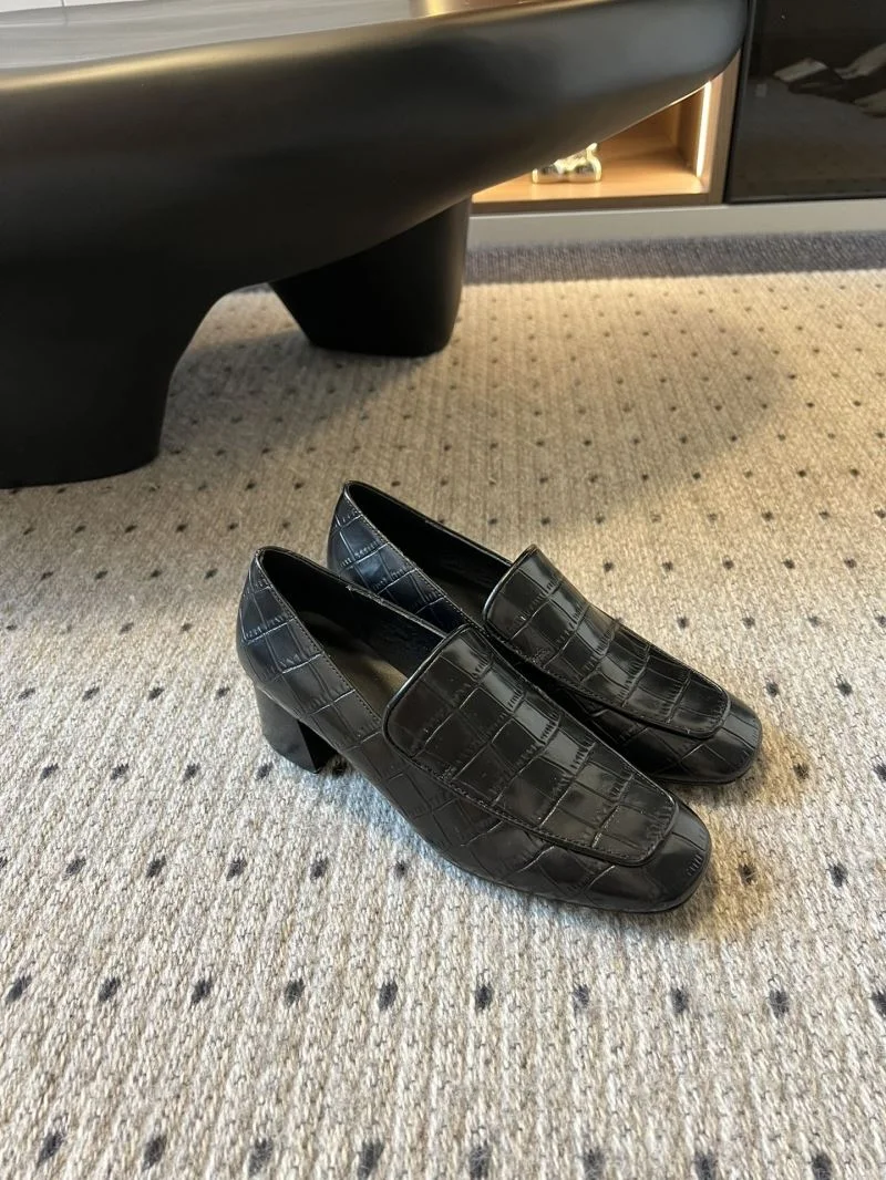 Unique Toteme Shoes 11121