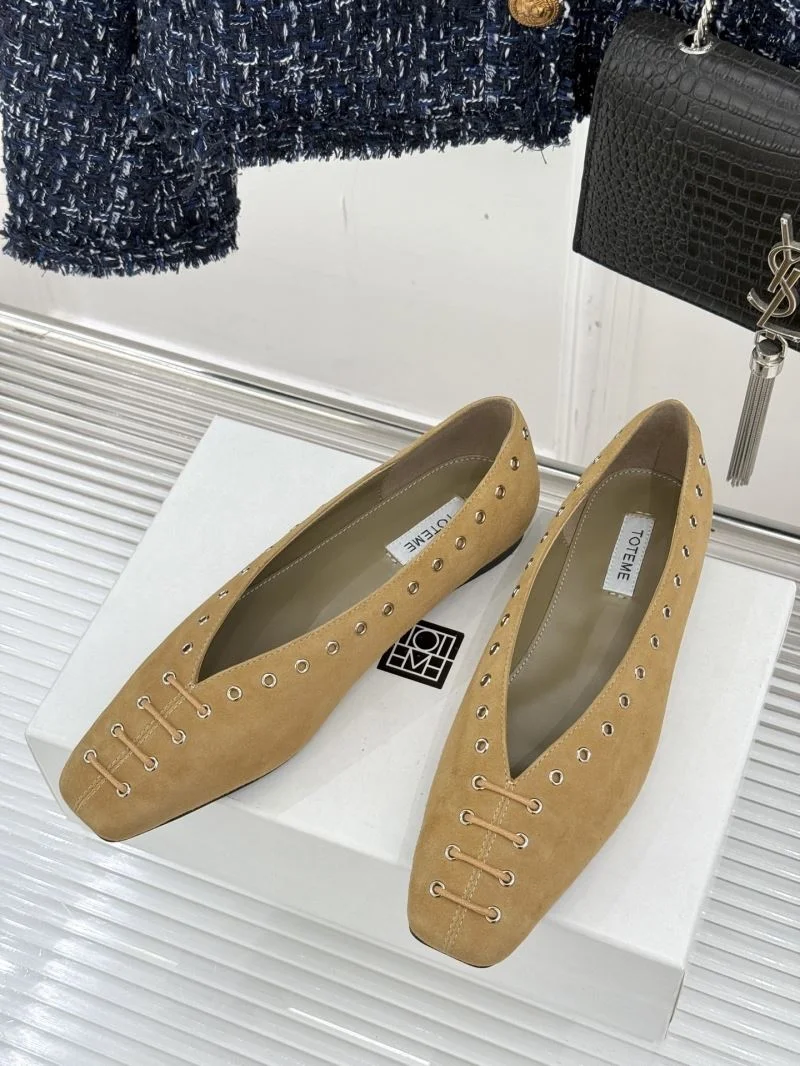 Sustainable Toteme Shoes 11119