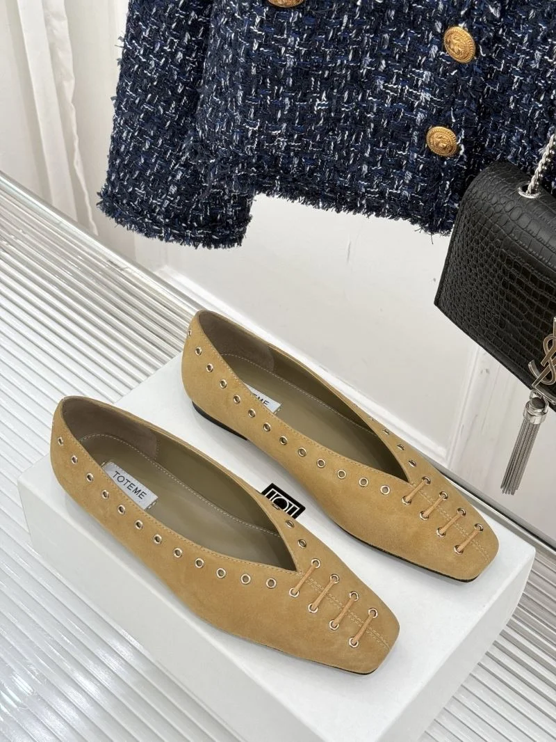 Sustainable Toteme Shoes 11119