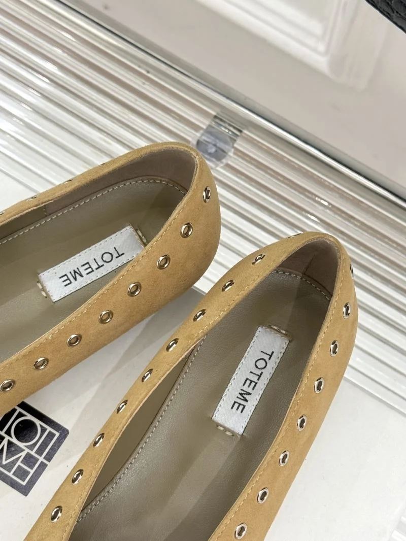 Sustainable Toteme Shoes 11119