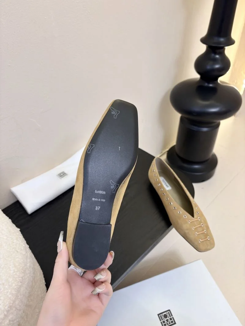 Original Toteme Shoes 8707