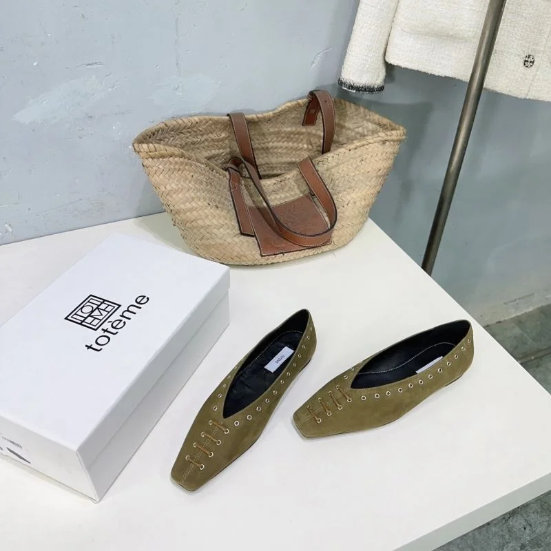 Flexible Toteme Shoes 8783