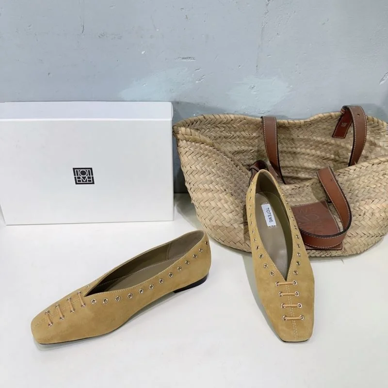 SportInspired Toteme Shoes 8821