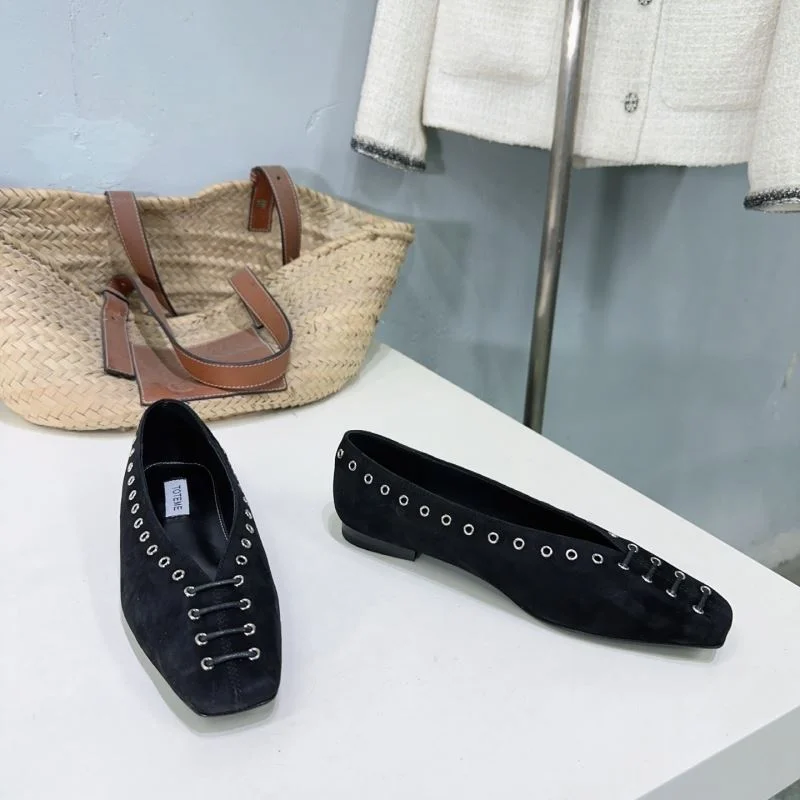 Durable Toteme Shoes 8715