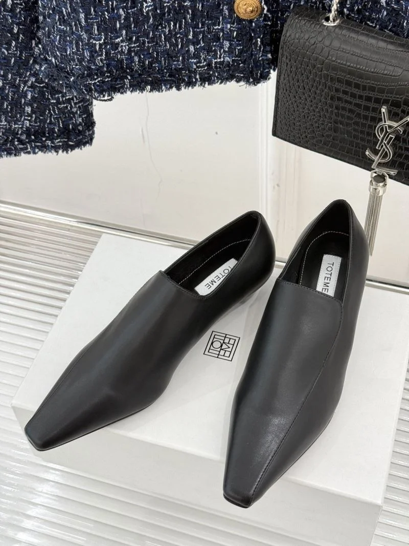 Functional Toteme Shoes 15362