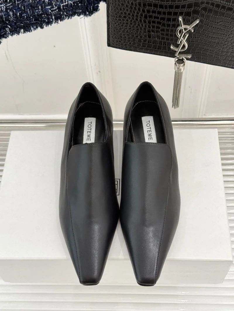 Functional Toteme Shoes 15362