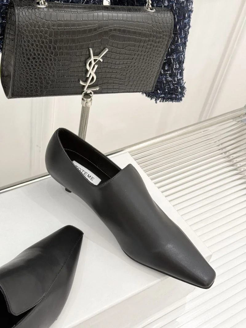 Functional Toteme Shoes 15362