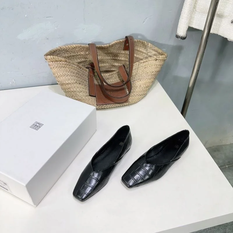 FastDry Toteme Shoes 15360