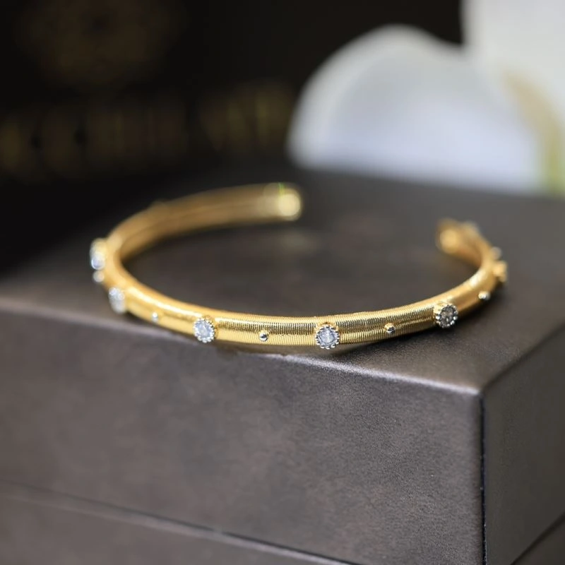 Sporty Unclassified Brand Bracelets 213791