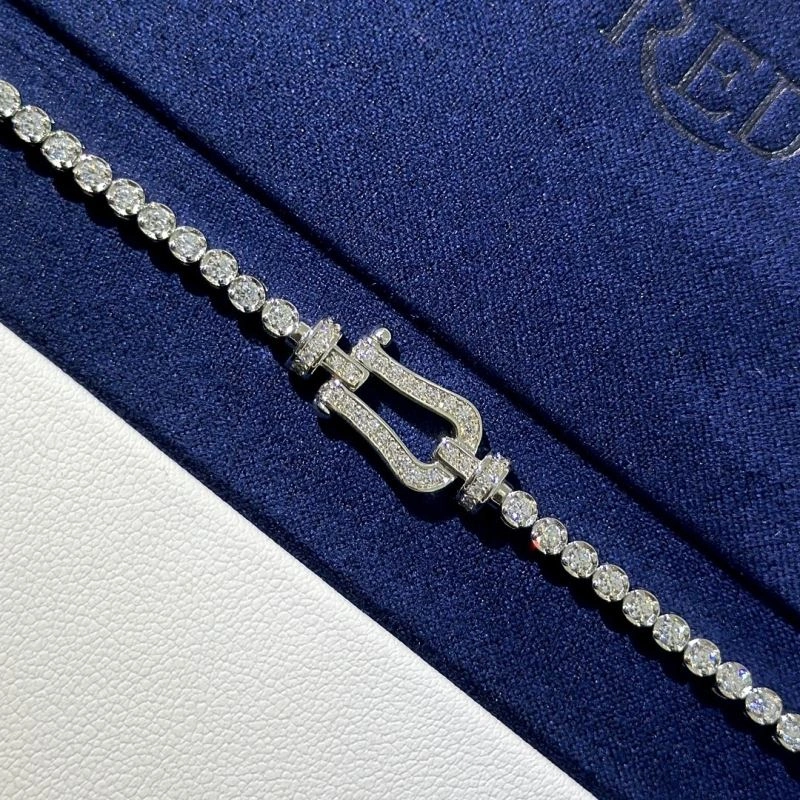 Flexible Unclassified Brand Bracelets 213372