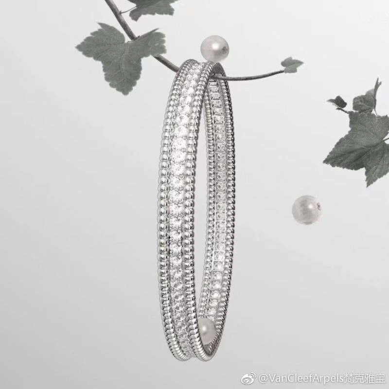 Unclassified Brand Bracelets Attractive 213351