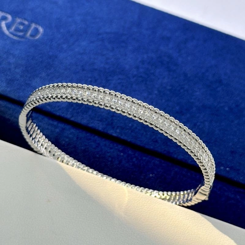 Unclassified Brand Bracelets Attractive 213351