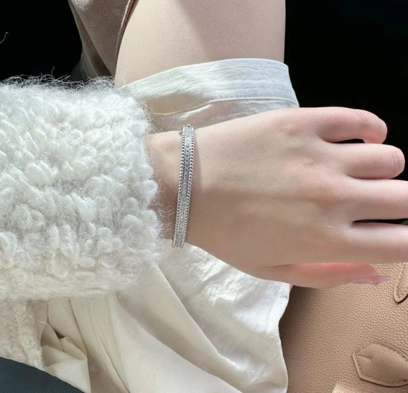Unclassified Brand Bracelets Attractive 213351