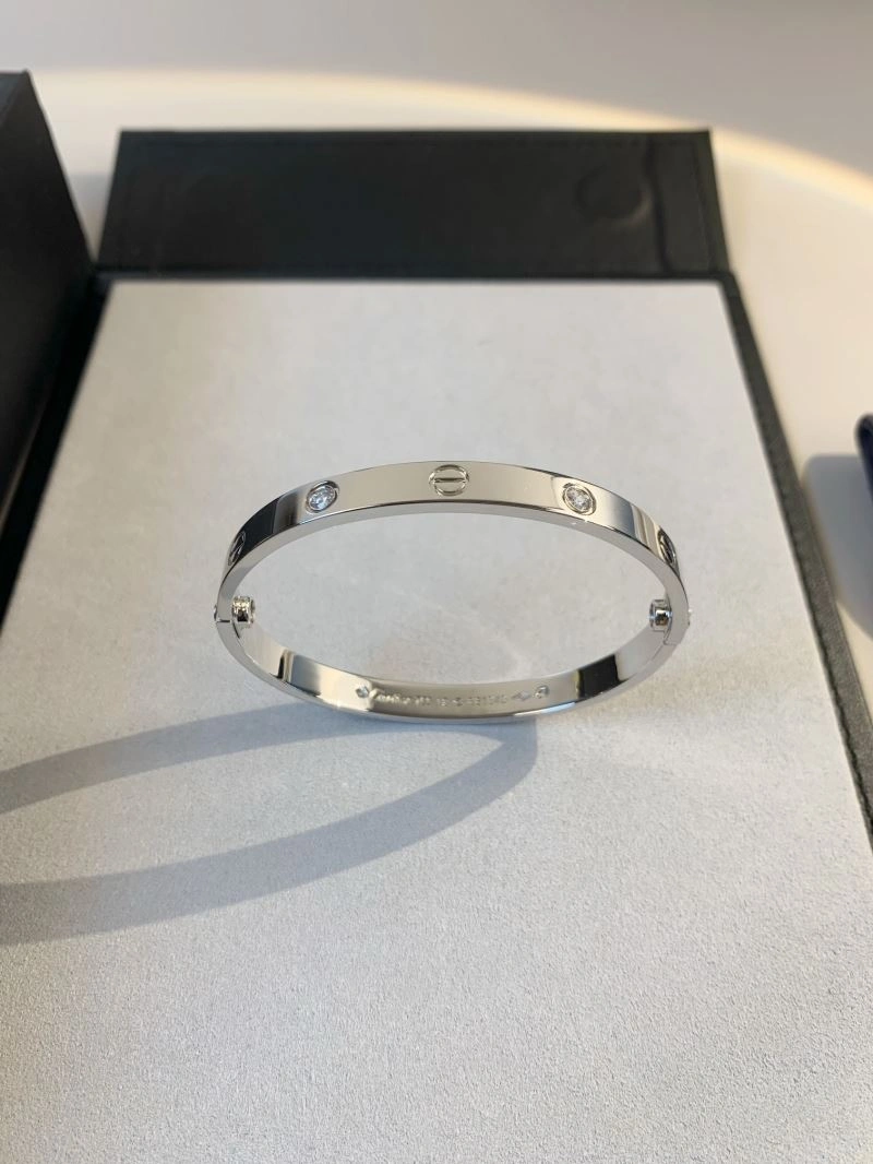 Thermal Unclassified Brand Bracelets 213370