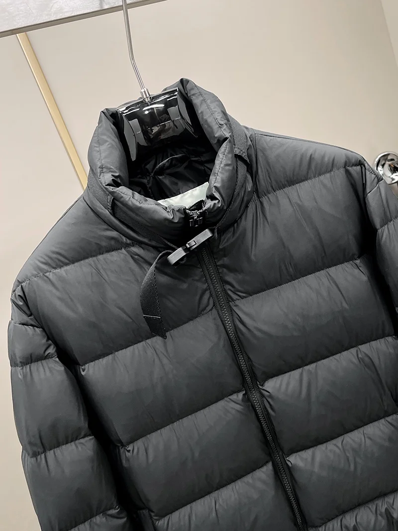 Unclassified Brand Down Jackets Resilient 164887