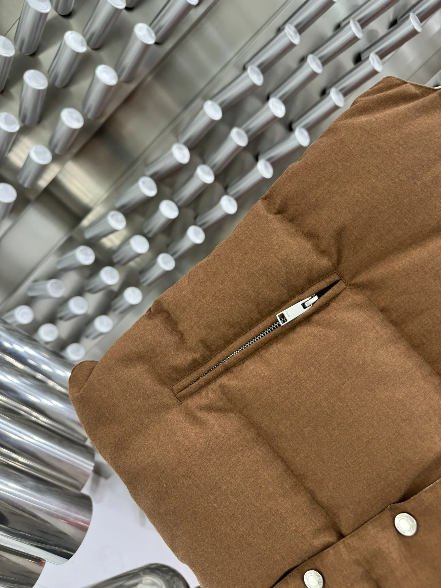 Durable Unclassified Brand Down Jackets 165080