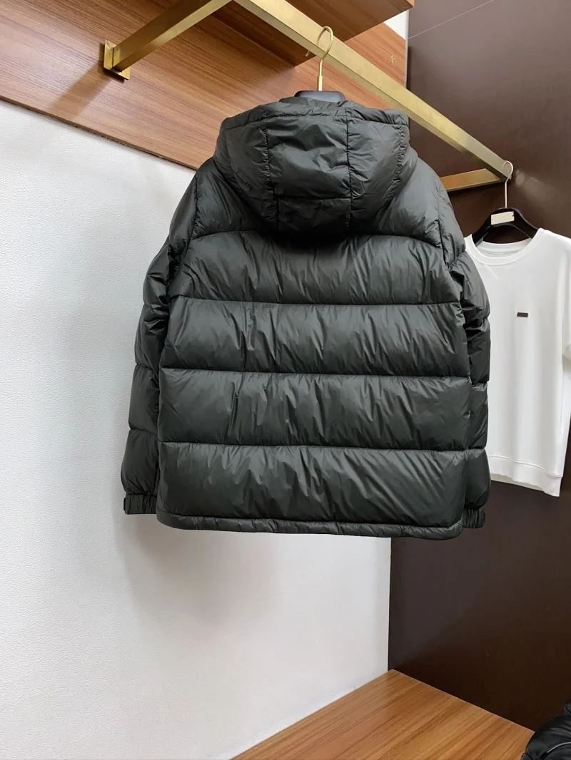 OdorResistant Unclassified Brand Down Jackets 164776