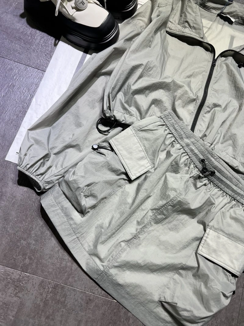 Unclassified Brand Dress Suits Lightweight 150612