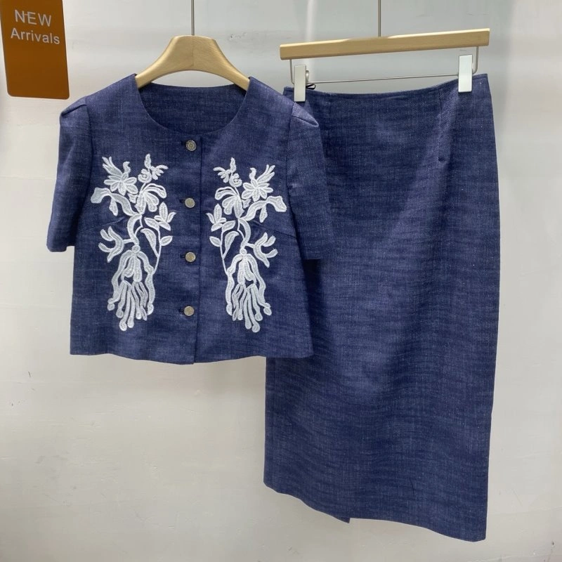 Comfortable Unclassified Brand Dress Suits 147742