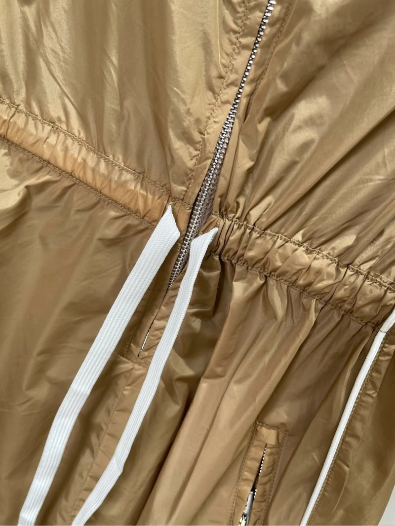 Unclassified Brand Dress Suits Compact 147719