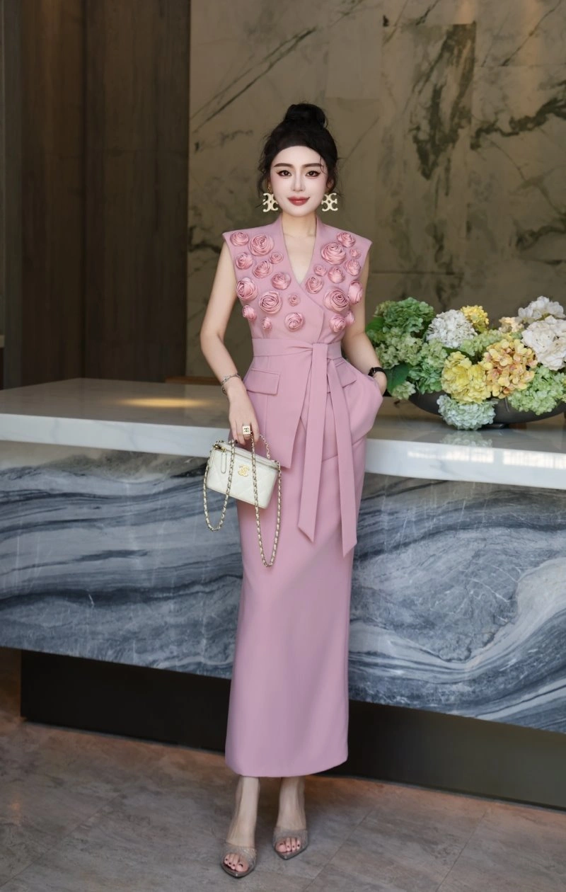 Refined Unclassified Brand Dress Suits 153888