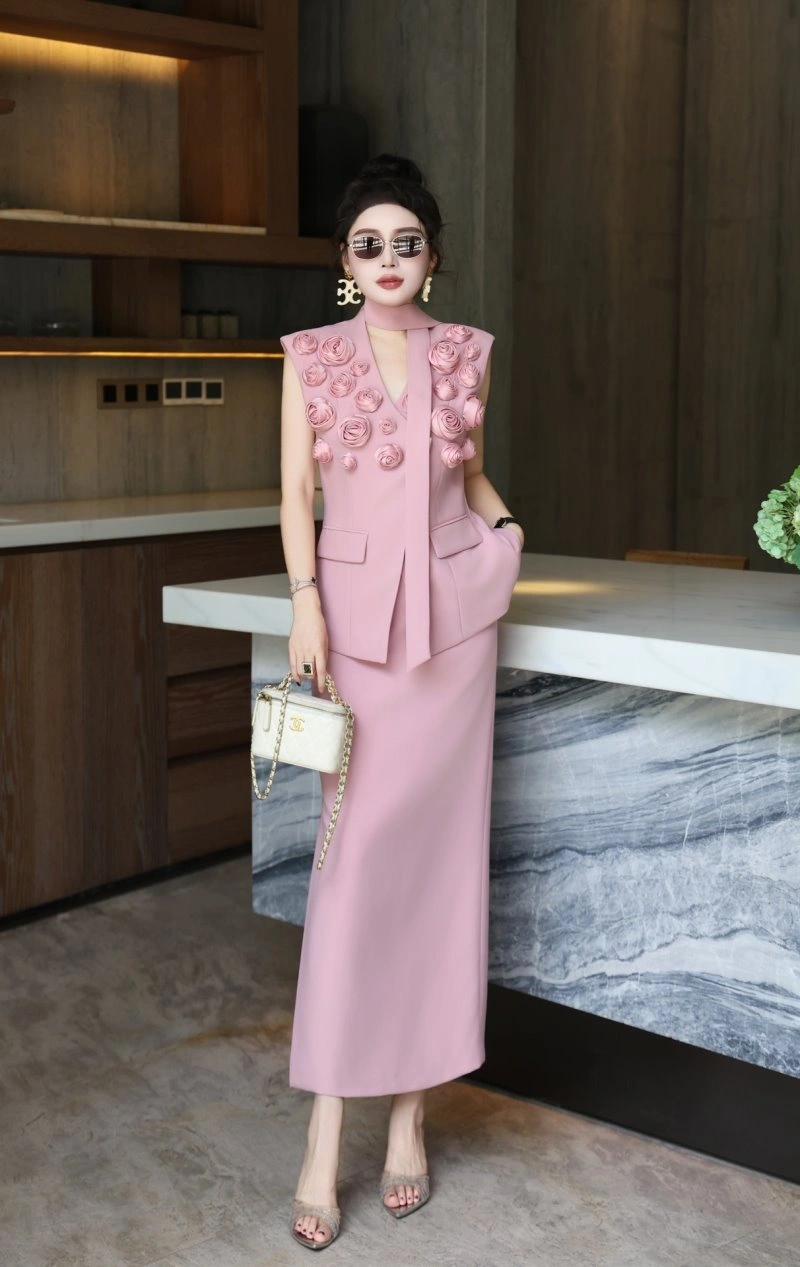 Refined Unclassified Brand Dress Suits 153888