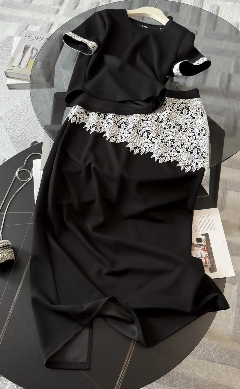 Unclassified Brand Dress Suits SmoothTexture 153885