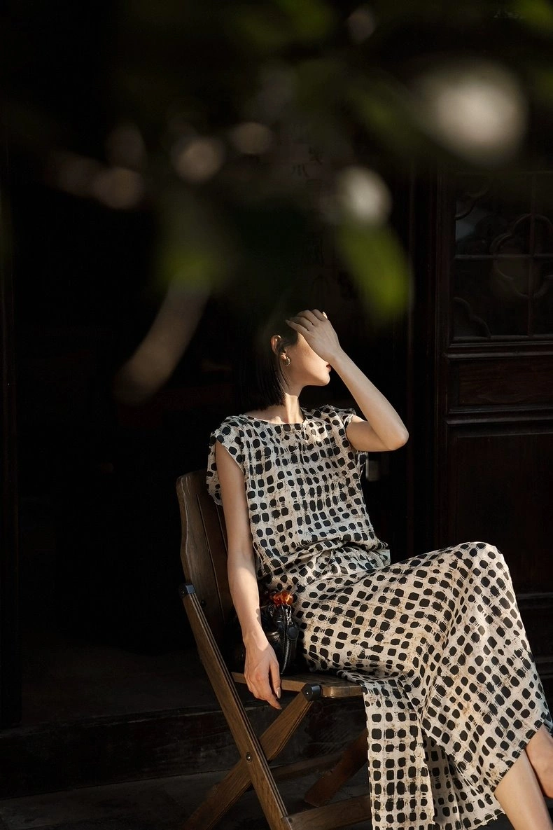 Unclassified Brand Dress Suits SoftTouch 153880