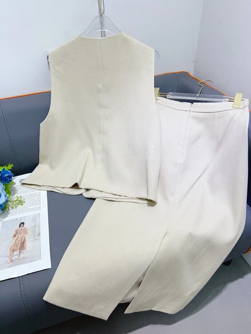 Efficient Unclassified Brand Dress Suits 152693