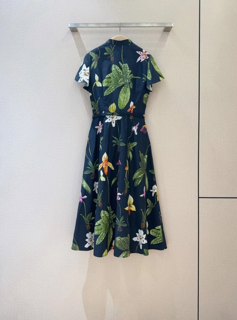 Flexible Unclassified Brand Dress 150842