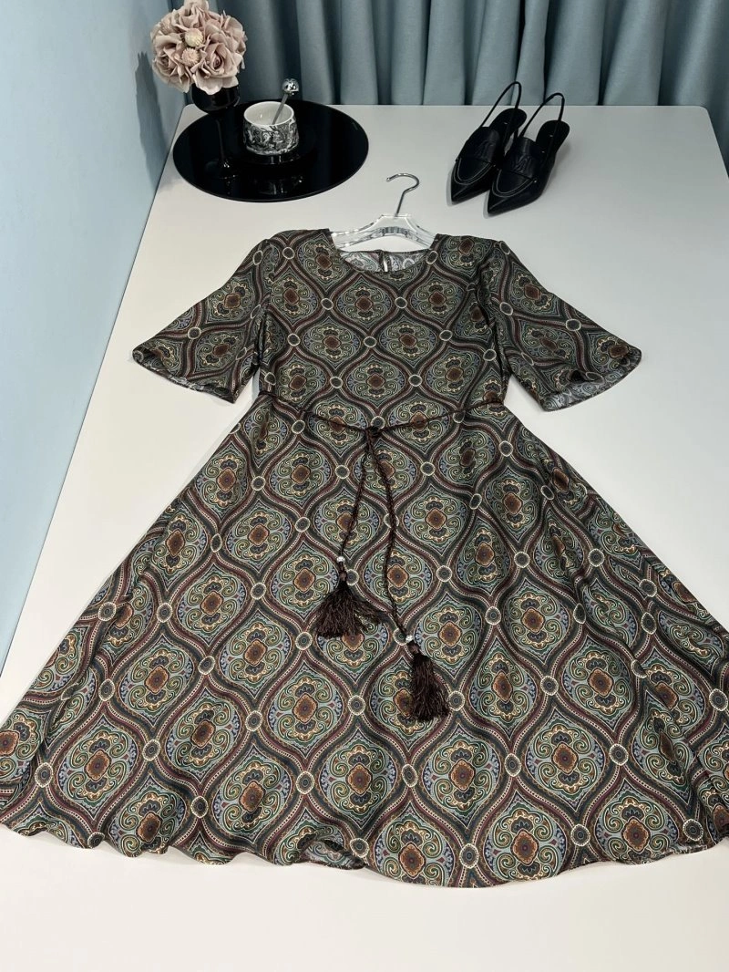 Unclassified Brand Dress GoAnywhere 150825