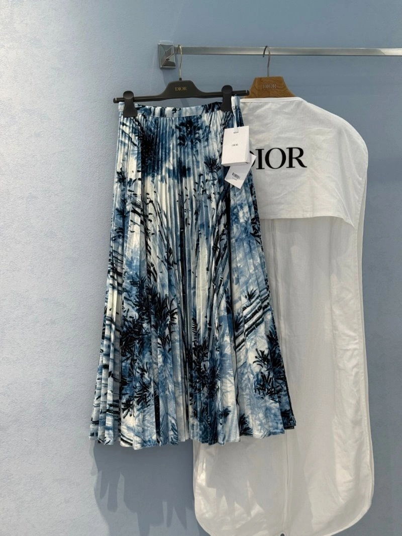 Bold Unclassified Brand Dress 150815