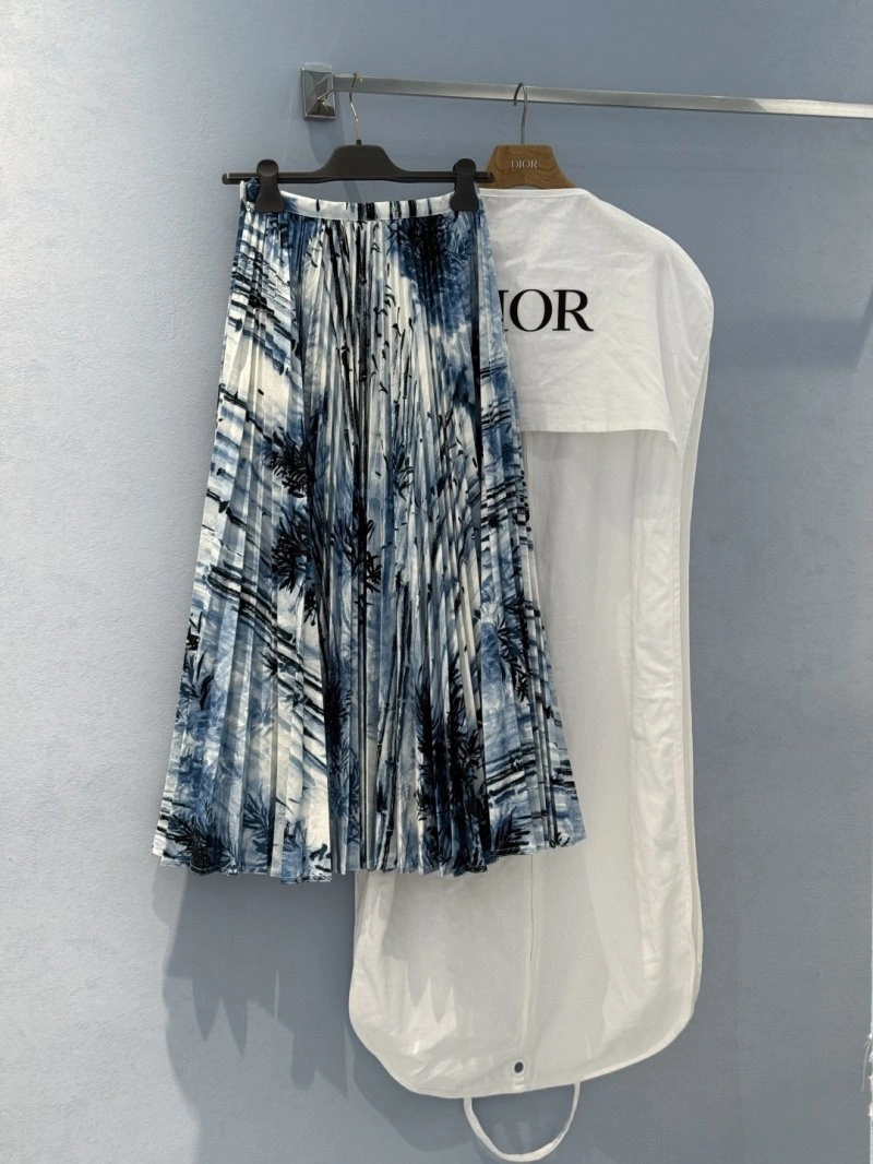 Bold Unclassified Brand Dress 150815
