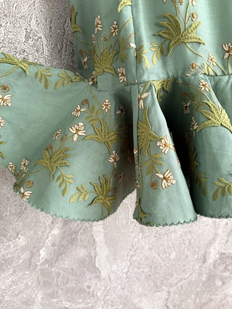 Unique Unclassified Brand Dress 150772