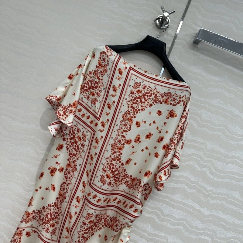 Flexible Unclassified Brand Dress 150751