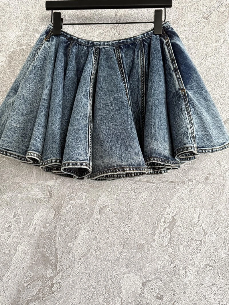Sporty Unclassified Brand Dress 150741