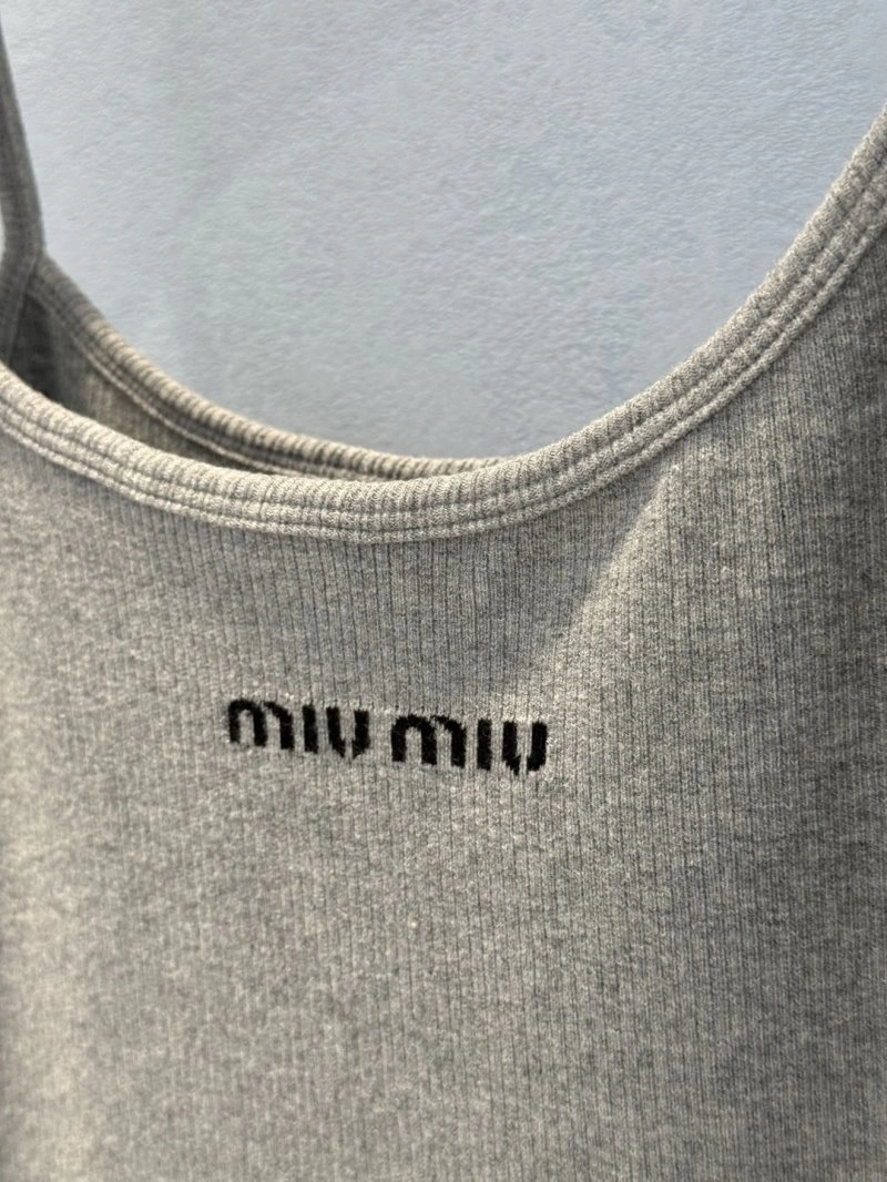 Unclassified Brand Dress TechFriendly 150731