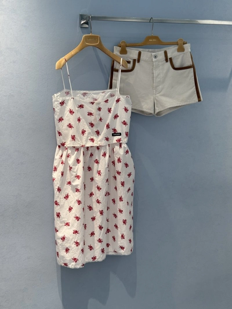 Soft Unclassified Brand Dress 150711