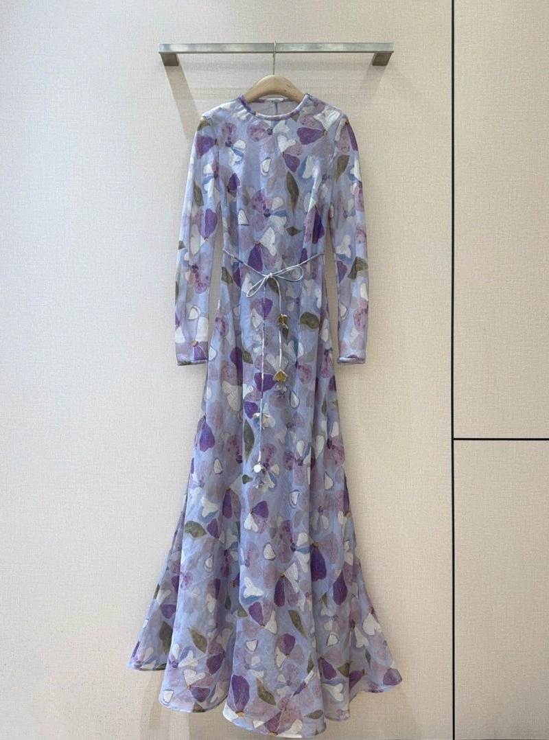 Tailored Unclassified Brand Dress 150637