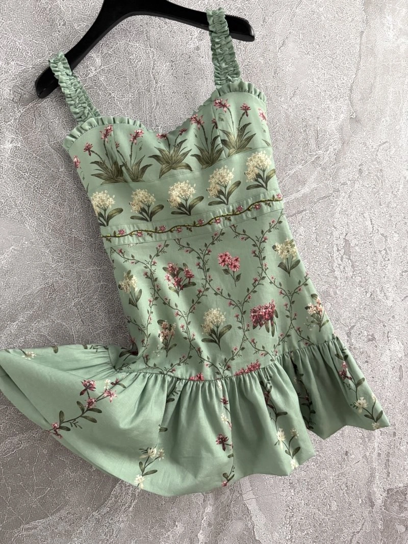 Unique Unclassified Brand Dress 155853