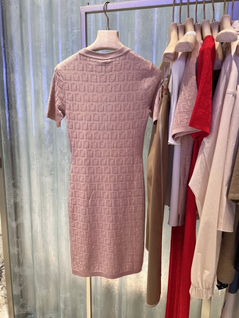 Tailored Unclassified Brand Dress 155815