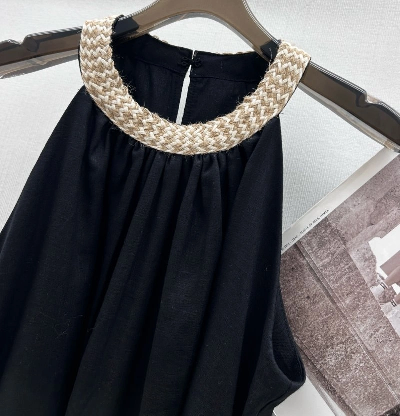 UrbanChic Unclassified Brand Dress 155736