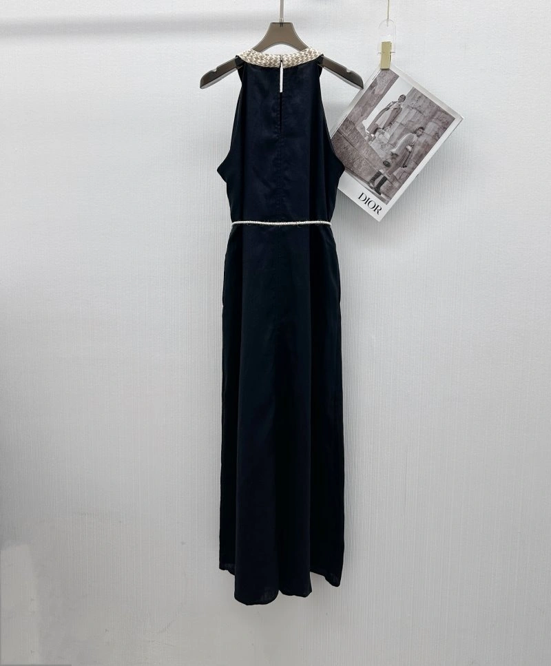 UrbanChic Unclassified Brand Dress 155736